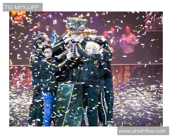 高校联赛分析:FPX在比赛中展现出的丰富经验与战术执行力