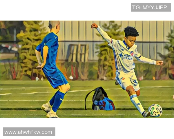 足球远程射门技巧解析与实战应用探讨助你成为球场明星